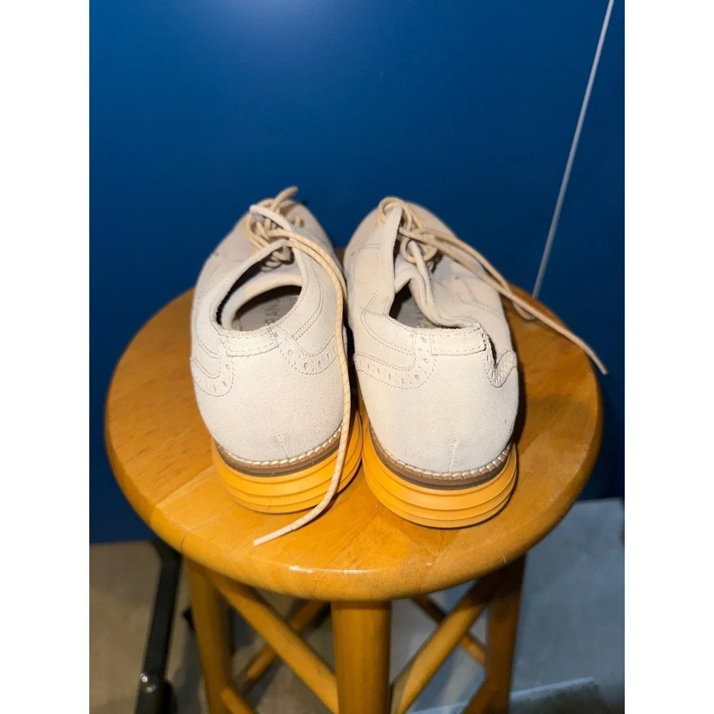 Cole‎ Haan OriginalGrand Wingtip Oxford Beige Suede Yellow Sole Mens 9.5 M